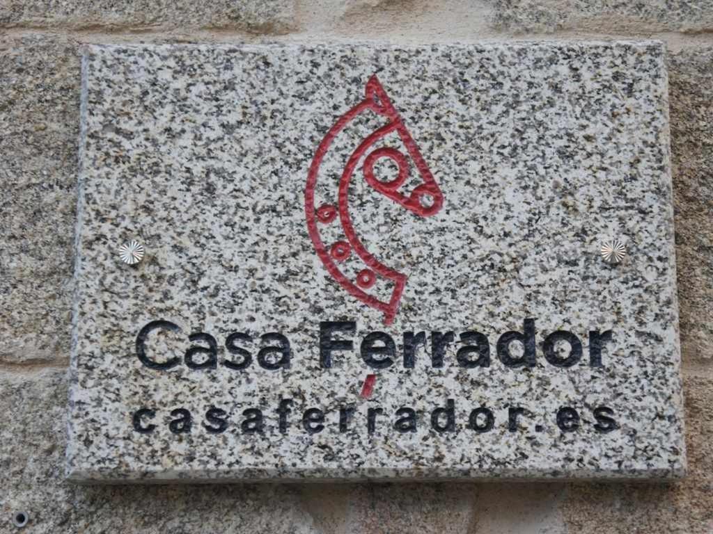 Апартаменты A Forxa Casa Ferrador Ribeira Sacra Собер Экстерьер фото
