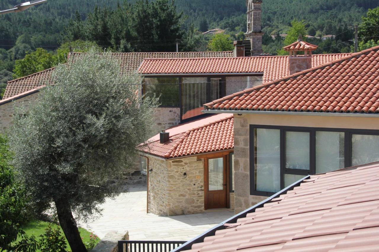 Апартаменты A Forxa Casa Ferrador Ribeira Sacra Собер Экстерьер фото